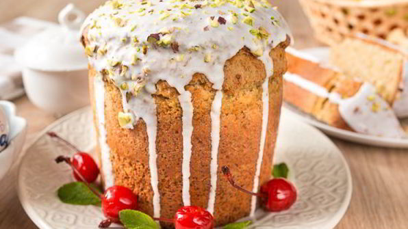 фисташковый пасхальный кулич