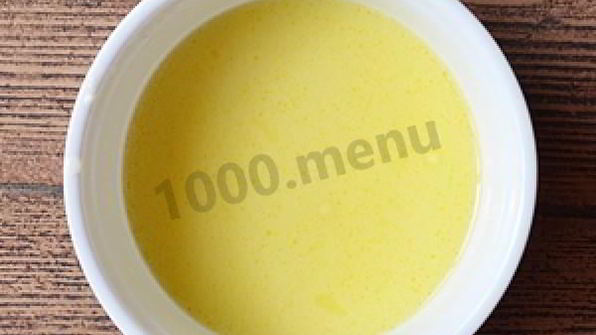 крестовые пасхальные булочки с изюмом