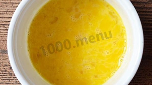 крестовые пасхальные булочки с изюмом