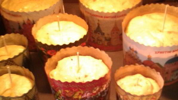 кулич пасхальный на желтках с шафраном