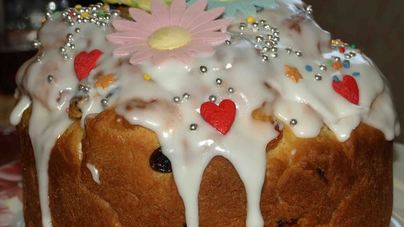 Кулич Пасхальный с изюмом