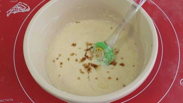кулич с творожной начинкой
