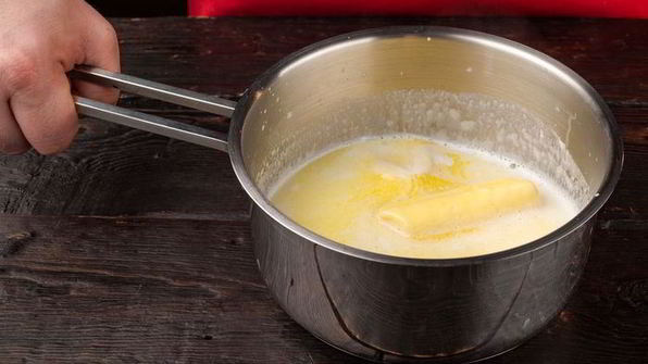 мини-куличи с апельсиновыми цукатами