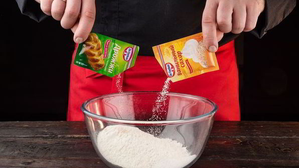 мини-куличи с апельсиновыми цукатами