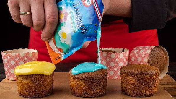 мини-куличи с апельсиновыми цукатами