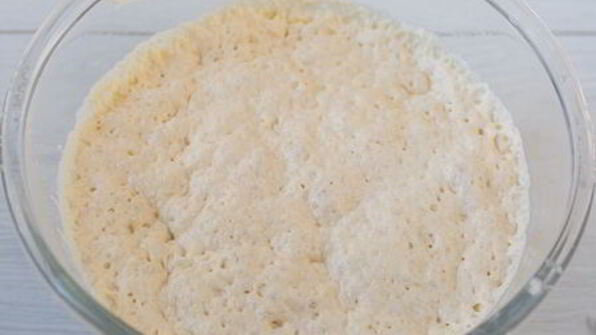 пасхальный кулич с орехами