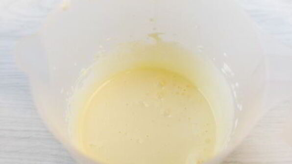 пасхальный кулич с орехами