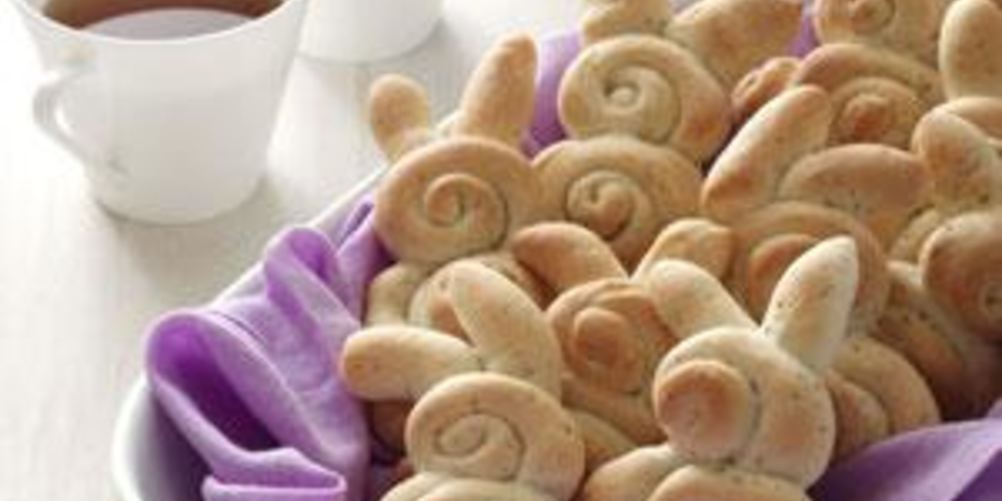 Рецепт пасхальные рогалики в форме овечки и зайки