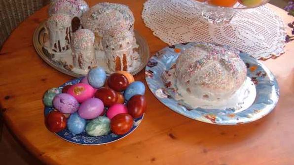 румяный кулич пасхальный