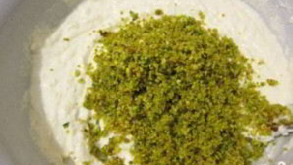 творожная пасха фисташковая