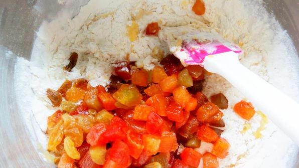 тыквенный кулич с лавандовой сливочной глазурью