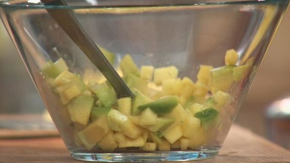 суфле из лосося с цитрусовым салатом