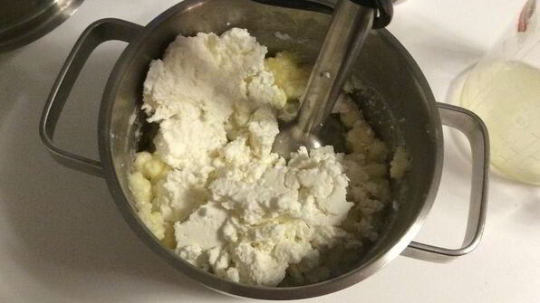 творожно-рисовые пудинги с ананасовым суфле