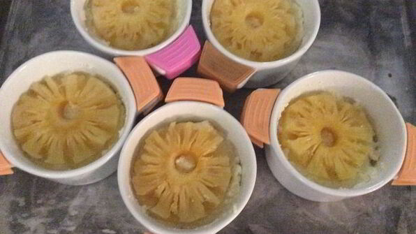 творожно-рисовые пудинги с ананасовым суфле