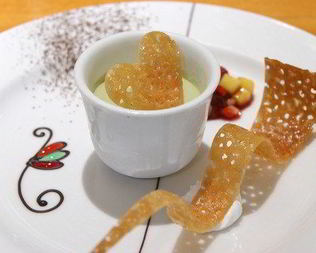 Замороженное суфле из зеленого чая