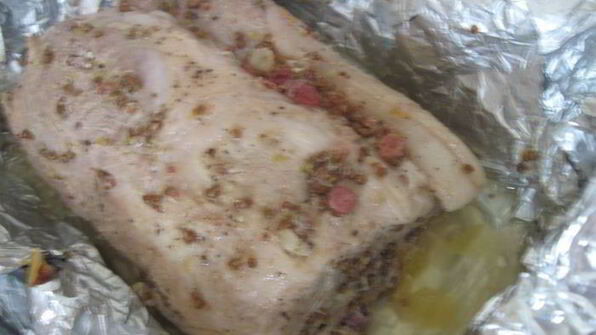 запеченная свинина с суфле из зеленого горошка бабочки прилетели