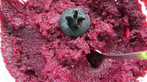 свекольный сорбет с бородинским хлебом