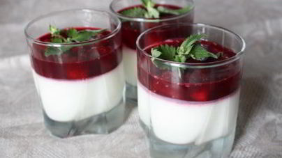 Ягодно-йогуртовый десерт