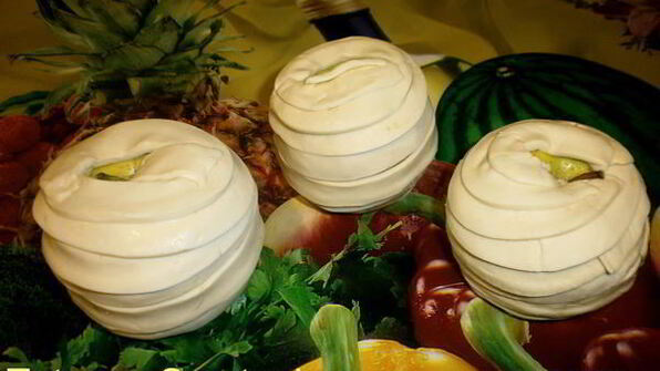 запеченное яблоко с карамелью