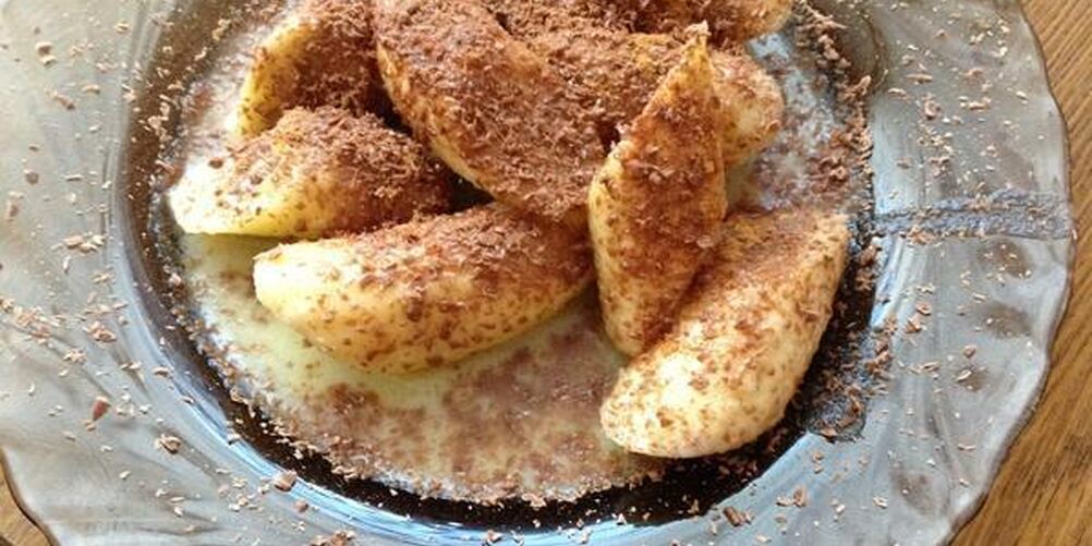 Рецепт жареные бананы с ромом и орехами