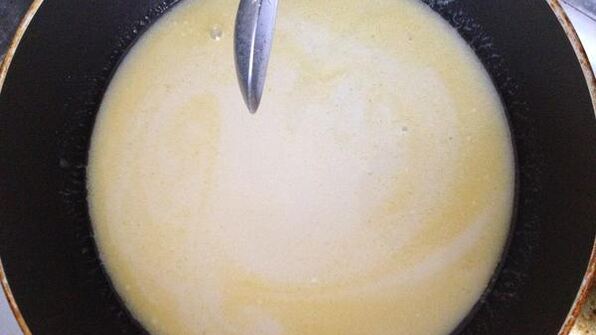 жареные бананы с ромом и орехами