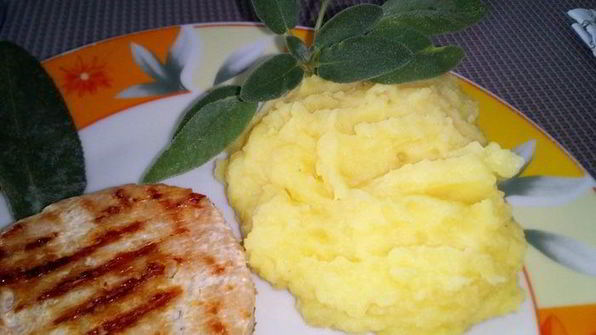 ароматно-пряное пюре с шалфеем и лимоном