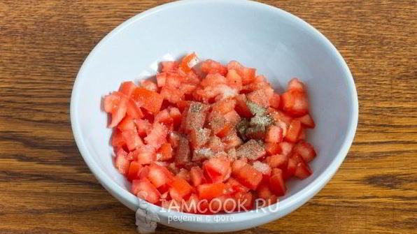 гарнир из кускуса с помидором