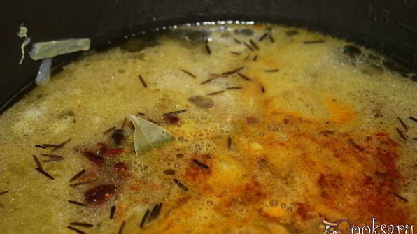 ароматный рис акватика mix с мясом и ягодами годжи в мультиварке