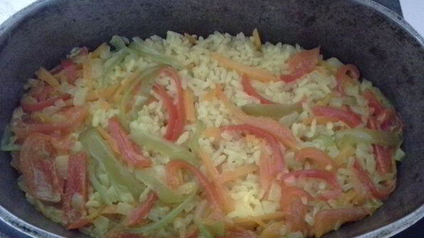 быстрый рис с овощами