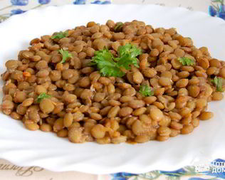 Чечевица тушеная