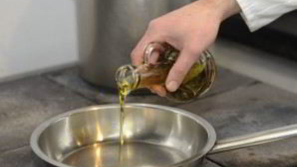 картофель на сковороде