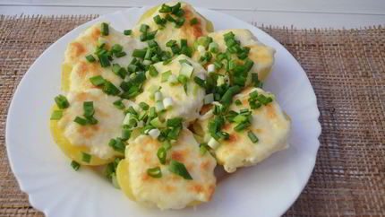 Картофель под сыром