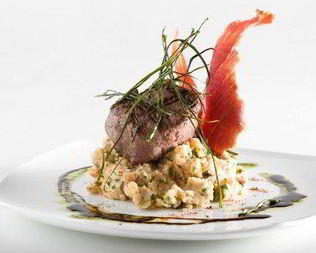 Картофель с брокколи рааб, чесноком и пармезаном