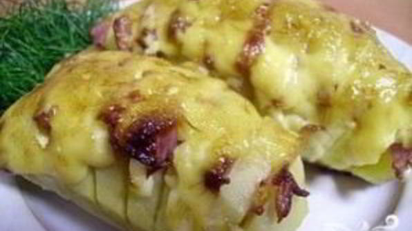 картофель с грудинкой