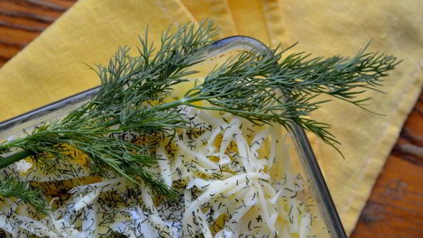 картофель с луком и сметаной