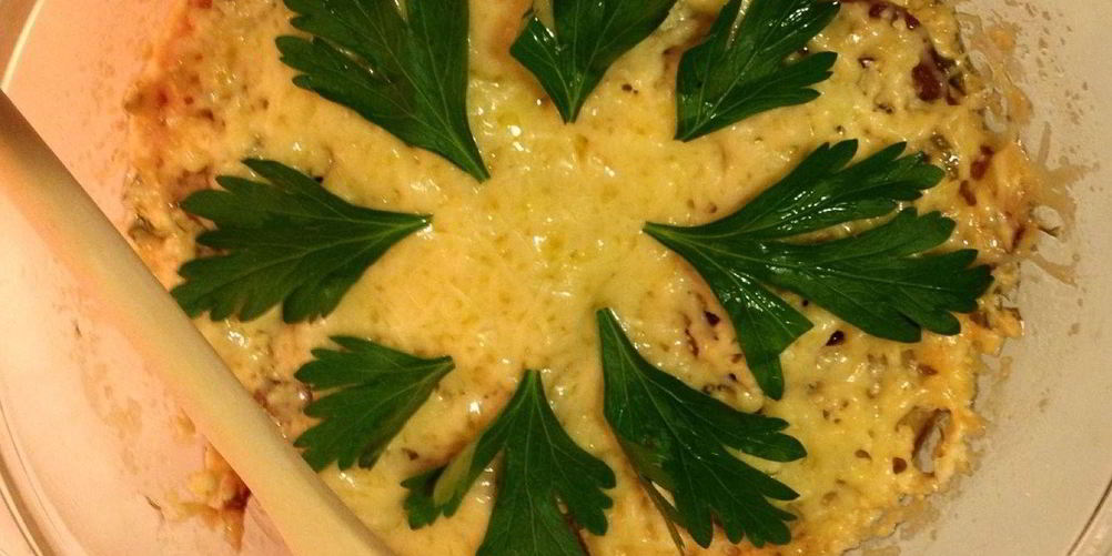 Рецепт картофель со сметанным соусом и сыром