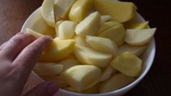 картофель в духовке с белыми грибами и беконом