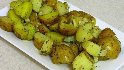 Картофель в рукаве в духовке