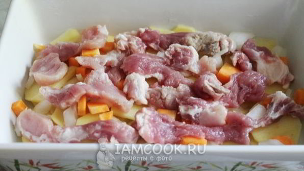картошка с мясом слоями в духовке