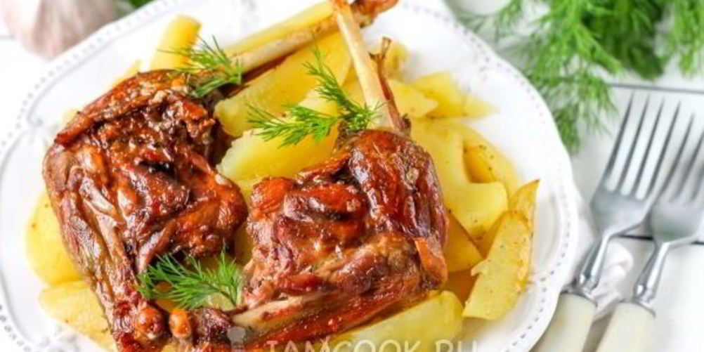 Рецепт картошка с уткой в фольге в духовке