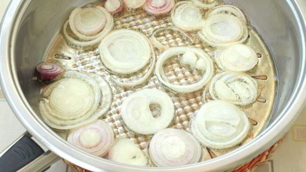 молодой картофель с фасолью и горчичным соусом