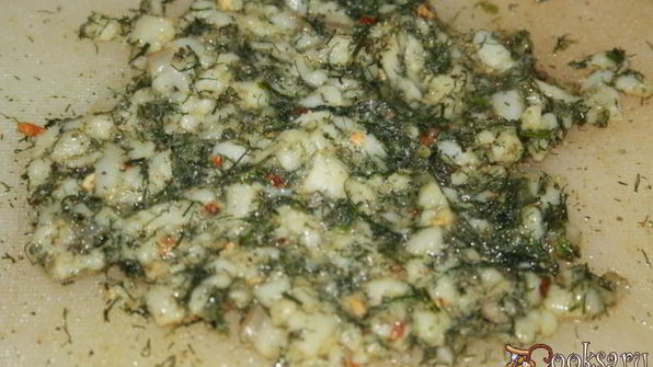 молодой картофель с салом, укропом и специями