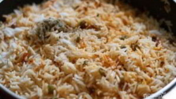 отварной рис с овощами