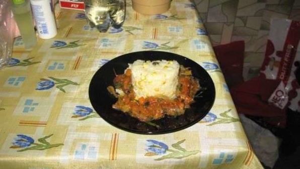 рис с креветками и кальмарами