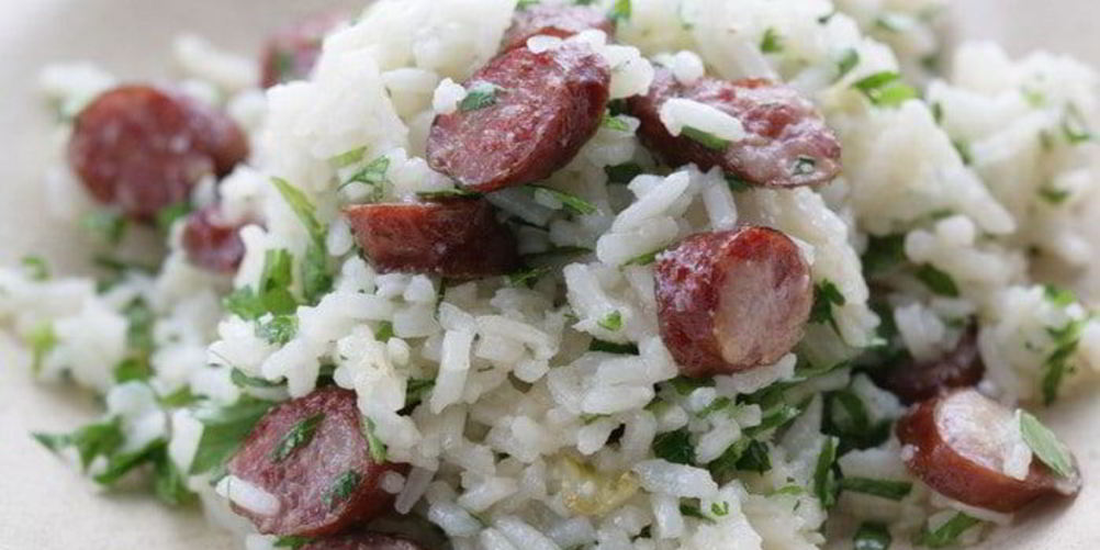 Рецепт рис с острыми колбасками