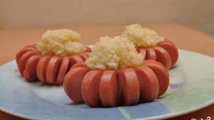 Рис с сосисками