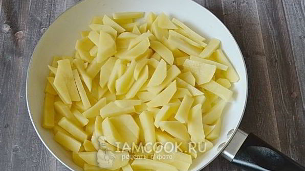 жареная картошка на сливочном масле