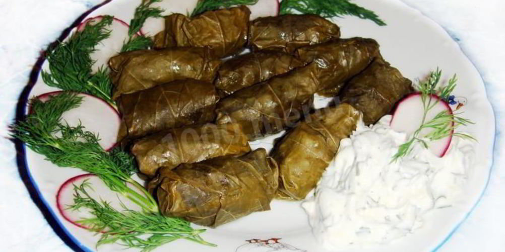 Рецепт армянская долма в виноградных листьях