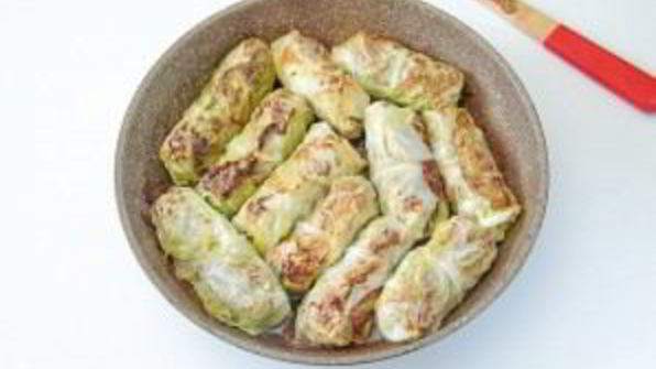 голубцы из молодой капусты с фаршем и чечевицей