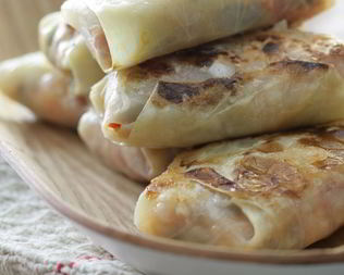 Голубцы с орехами и домашним сыром